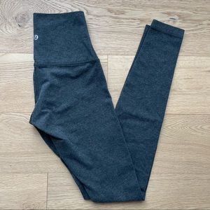 Lululemon Align 28” Dark Grey Leggings 👽